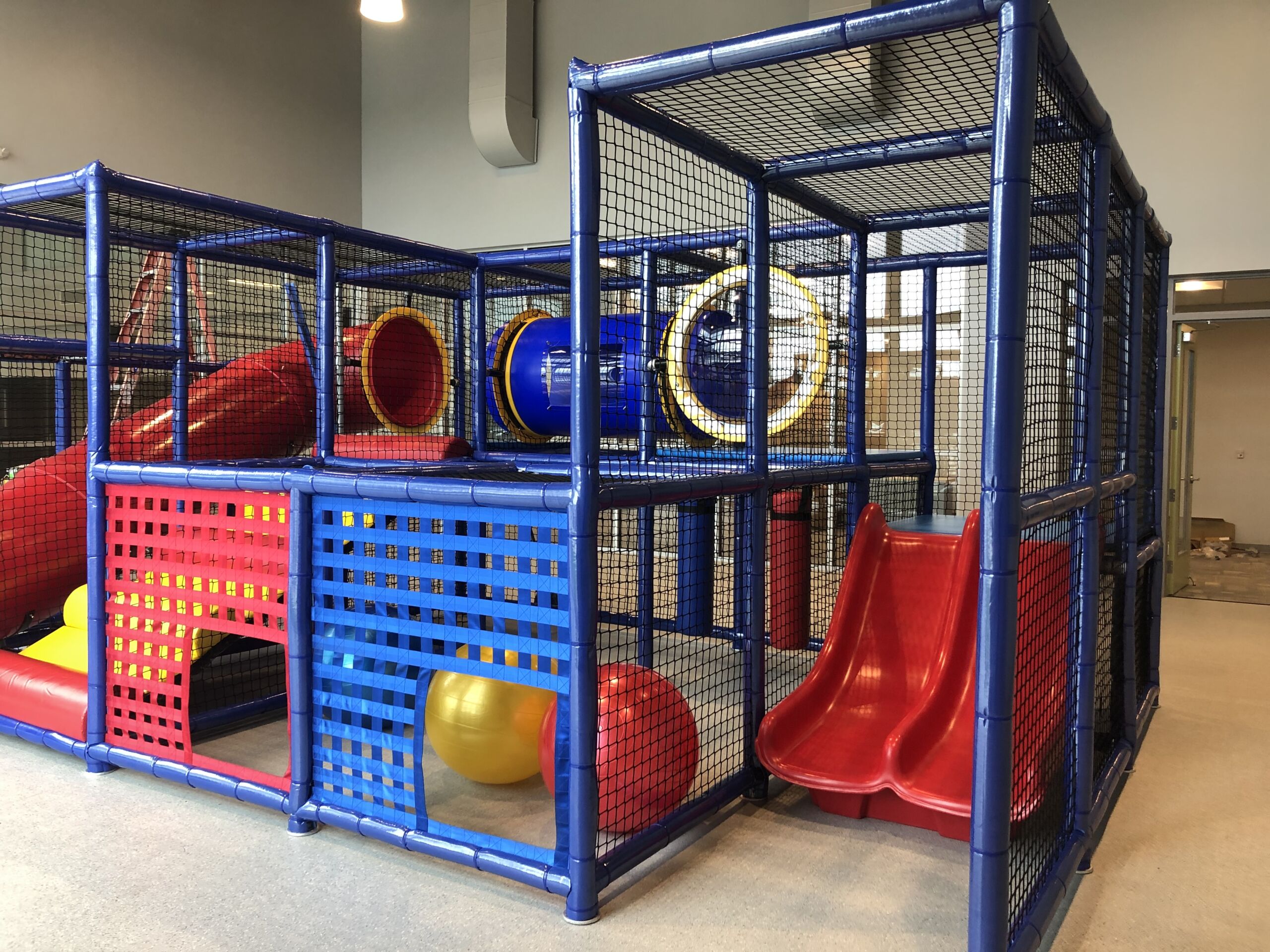 Indoor-Spielplatz 3